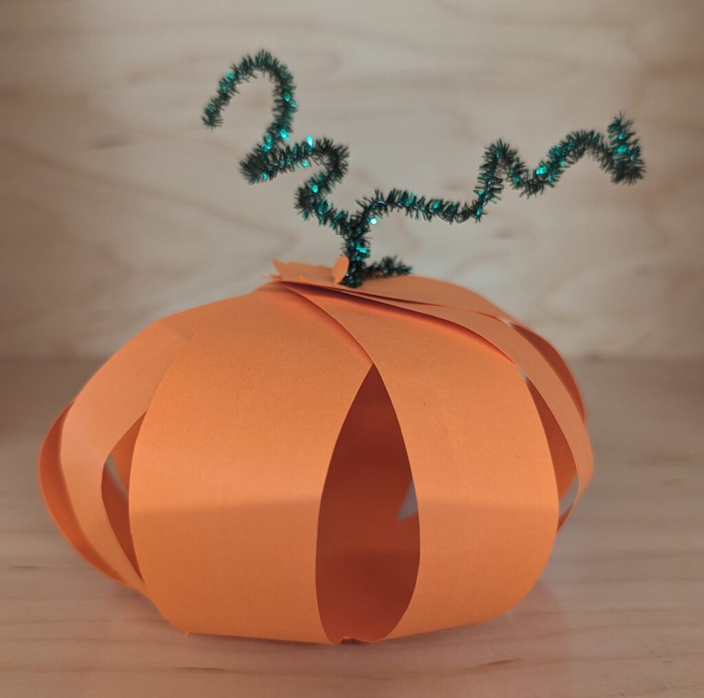 construction paper pumpkin